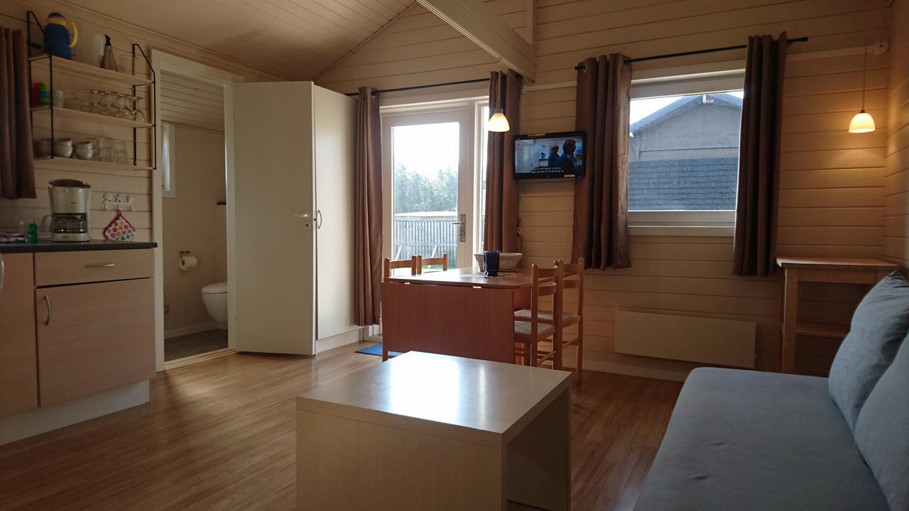 Tornby Strand Camping Cottages Хиртсхальц Экстерьер фото